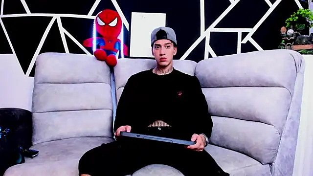 Snapshot of JUSTIN_FULLER1 chatting on March 22, 6:36 pm JUSTIN FULLER1 online show from March 22, 6:36 pm