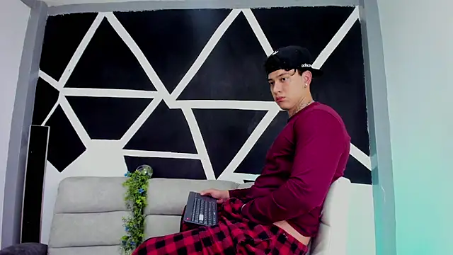 Snapshot of JUSTIN_FULLER1 chatting on November 3, 5:25 pm JUSTIN FULLER1 online show from November 3, 5:25 pm