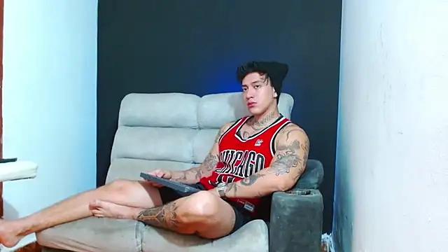 Snapshot of JUSTIN_FULLER1 chatting on July 25, 1:19 pm JUSTIN FULLER1 online show from July 25, 1:19 pm