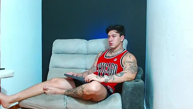 Snapshot of JUSTIN_FULLER1 chatting on July 26, 1:36 am JUSTIN FULLER1 online show from July 26, 1:36 am