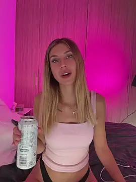 emma05 online show from June 30, 6:14 am