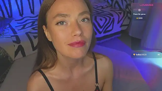 Snapshot of KellyFouler chatting on July 2, 4:13 pm KellyFouler online show from July 2, 4:13 pm