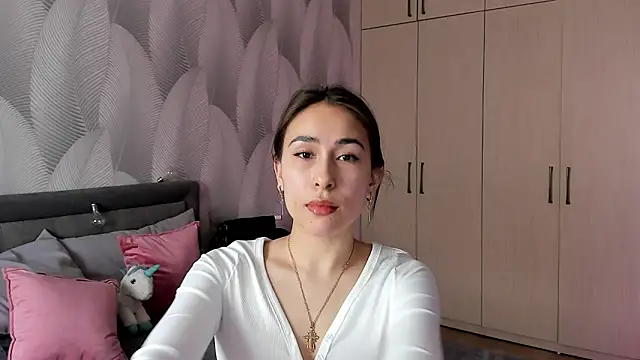 Snapshot of Bambiii_bby chatting on February 8, 7:15 am Bambiii bby online show from February 8, 7:15 am