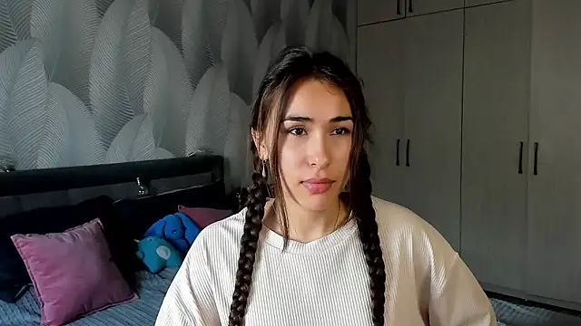 Snapshot of Bambiii_bby chatting on September 30, 1:21 am Bambiii bby online show from September 30, 1:21 am