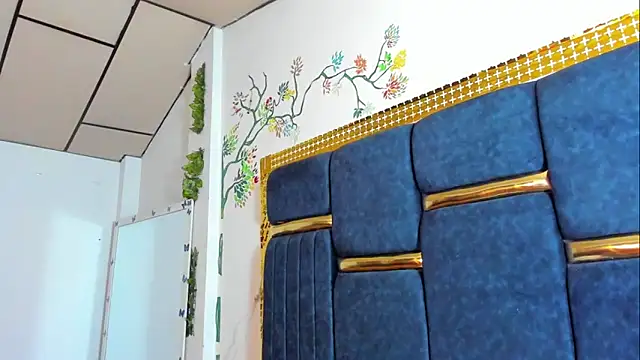 skaysanchez1 online show from November 17, 8:03 pm