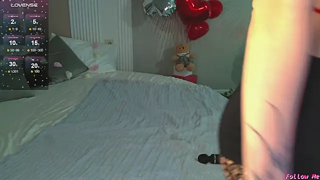 Snapshot of Sky_Eyes_ chatting on March 18, 11:52 am Sky Eyes online show from March 18, 11:52 am