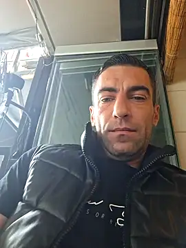 Snapshot of Greecefuck chatting on October 13, 9:31 am Greecefuck online show from October 13, 9:31 am