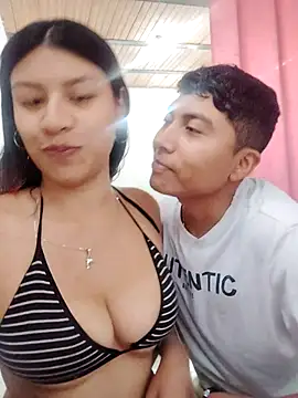 Snapshot of maye_dan chatting on October 25, 1:18 pm maye dan online show from October 25, 1:18 pm