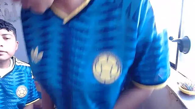 Snapshot of maye_dan chatting on July 7, 2:10 pm maye dan online show from July 7, 2:10 pm