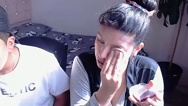 Snapshot of maye_dan chatting on July 15, 2:22 pm maye dan online show from July 15, 2:22 pm