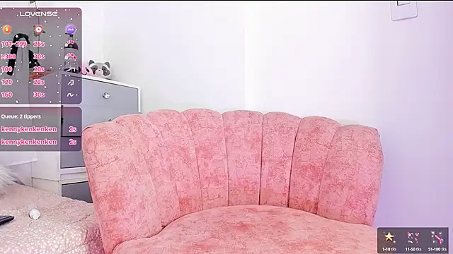 Snapshot of Sara_Kurt chatting on January 14, 3:15 pm Sara Kurt online show from January 14, 3:15 pm