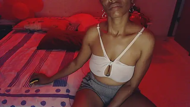 SashaBrianna99 online show from March 11, 3:26 am