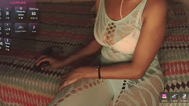 SashaBrianna99 online show from September 16, 12:44 am