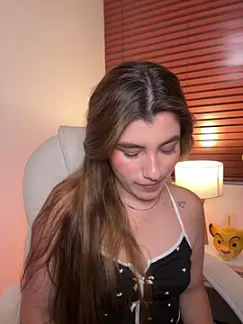 ARITOO  online show from February 19, 3:17 am