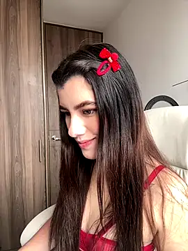 ARITOO  online show from December 4, 6:38 pm