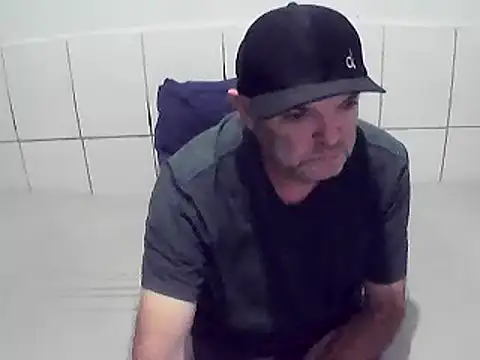 pierdona online show from August 3, 7:28 pm