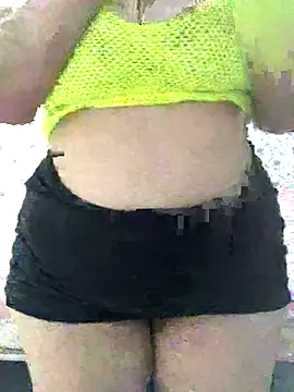 Snapshot of ahross chatting on October 28, 7:16 pm ahross online show from October 28, 7:16 pm