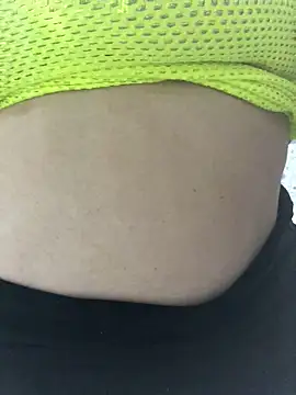 Snapshot of ahross chatting on November 6, 9:54 am ahross online show from November 6, 9:54 am