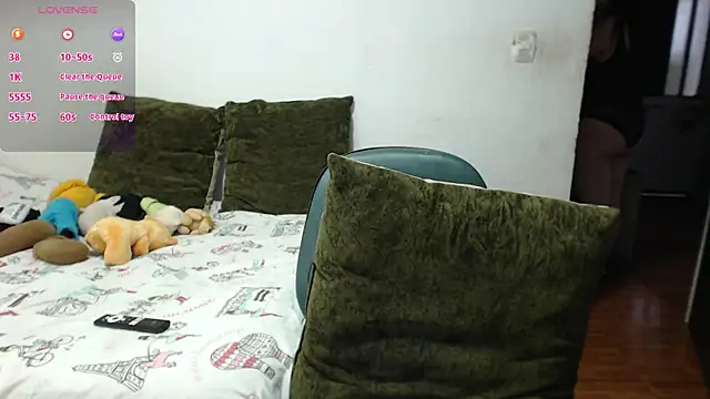 carolina linarez69 online show from February 10, 10:58 pm