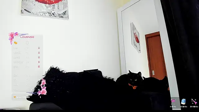 Snapshot of its__angelica_ chatting on October 19, 8:20 pm its angelica online show from October 19, 8:20 pm