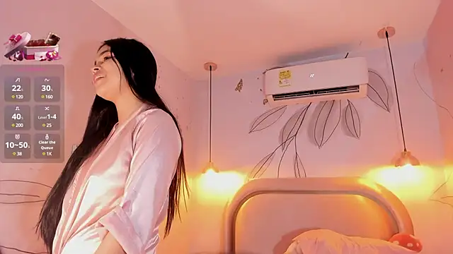 AuroraFiore online show from March 12, 10:39 pm