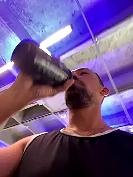 Snapshot of dantedesirexx chatting on November 30, 6:45 pm dantedesirexx online show from November 30, 6:45 pm