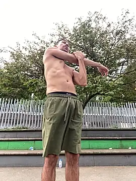 Snapshot of dantedesirexx chatting on December 3, 7:23 pm dantedesirexx online show from December 3, 7:23 pm