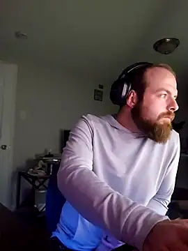 SirYummy18 online show from December 8, 8:09 am