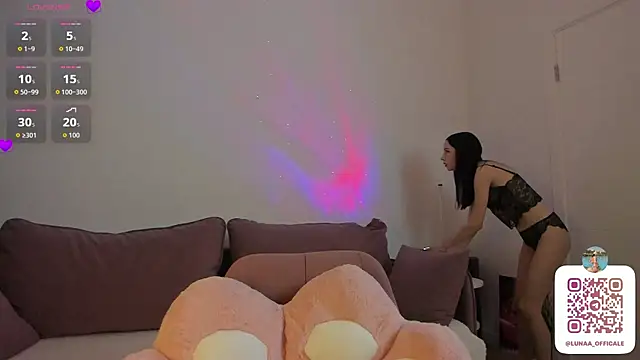 Snapshot of flora_off chatting on January 19, 7:34 am flora off online show from January 19, 7:34 am