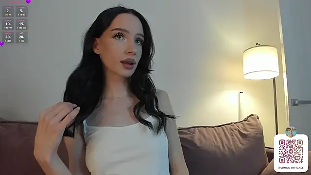 Snapshot of flora_off chatting on March 10, 11:26 am flora off online show from March 10, 11:26 am