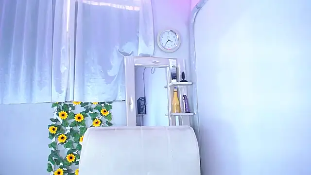 Snapshot of alaia_03 chatting on January 13, 3:36 pm alaia 03 online show from January 13, 3:36 pm