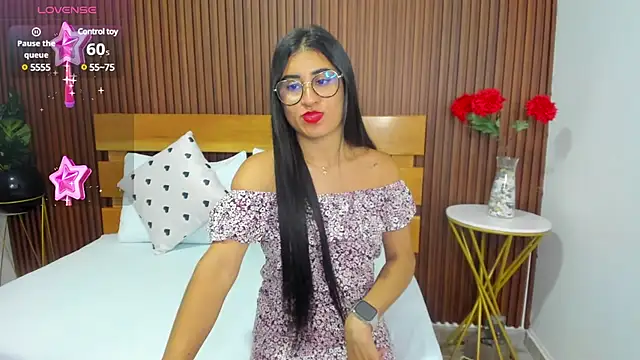 evelin leroy online show from January 10, 12:15 pm