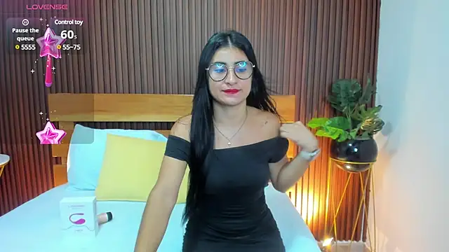 evelin leroy online show from February 17, 12:05 pm