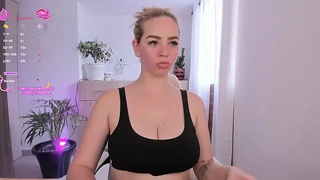 Niicoleta online show from March 3, 8:59 pm