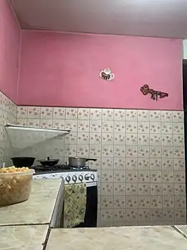 Evabigass online show from December 13, 5:05 am