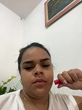 Evabigass online show from April 29, 1:04 pm