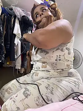 Evabigass online show from June 14, 7:49 pm