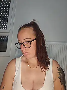 lindsay 33off online show from June 20, 7:44 am