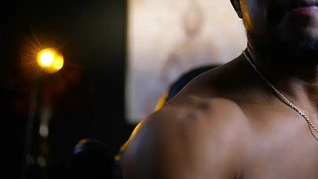 Snapshot of CallumMuscle chatting on September 19, 7:03 pm CallumMuscle online show from September 19, 7:03 pm