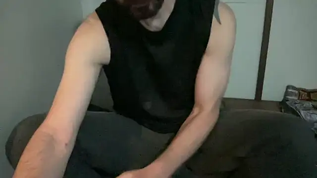 alphajoshkosh online show from May 1, 12:26 am