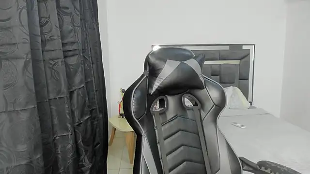 enzo sloran online show from November 27, 8:55 pm