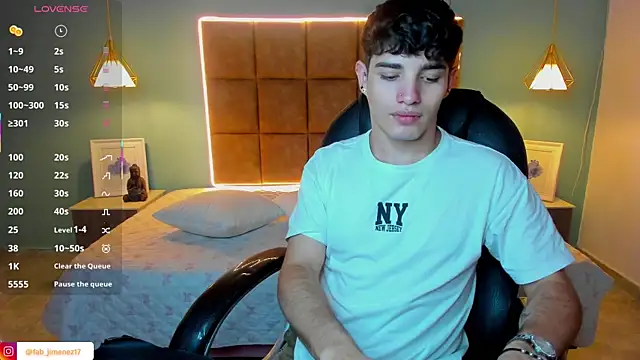 AlejooTwink online show from September 19, 8:20 pm