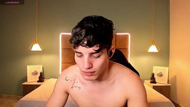 AlejooTwink online show from February 27, 8:14 am