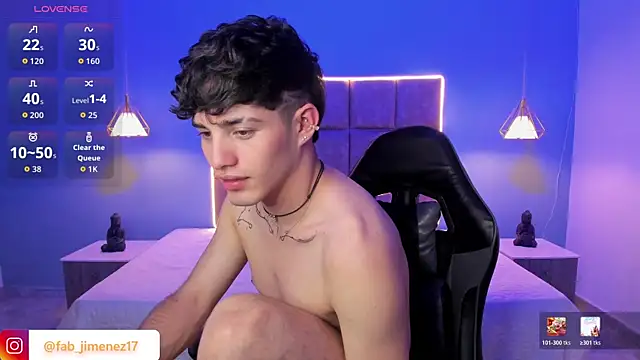 AlejooTwink online show from June 25, 3:17 am