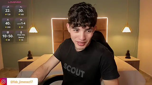 AlejooTwink online show from July 2, 3:34 am