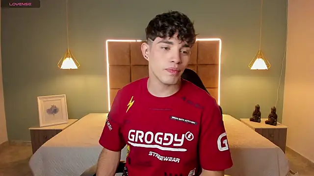 AlejooTwink online show from July 10, 12:48 am