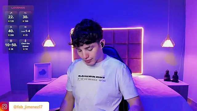 AlejooTwink online show from August 3, 1:59 am