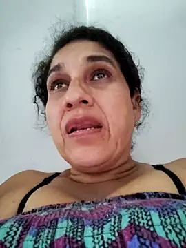 siri duque online show from February 24, 7:09 pm