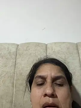 siri duque online show from November 7, 2:33 am