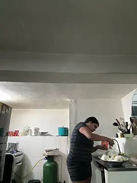 siri duque online show from December 19, 10:55 am